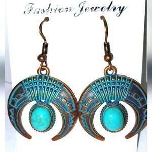Beautiful vintage turquoise earrings